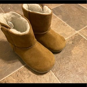 Toddler Ugg-Style Boots 5c